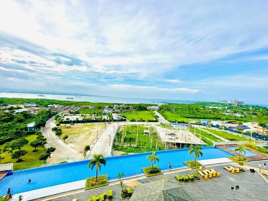 Mactan Newtown Condo Lapu-Lapu City Exteriör bild