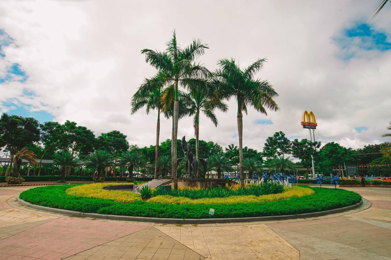 Mactan Newtown Condo Lapu-Lapu City Exteriör bild