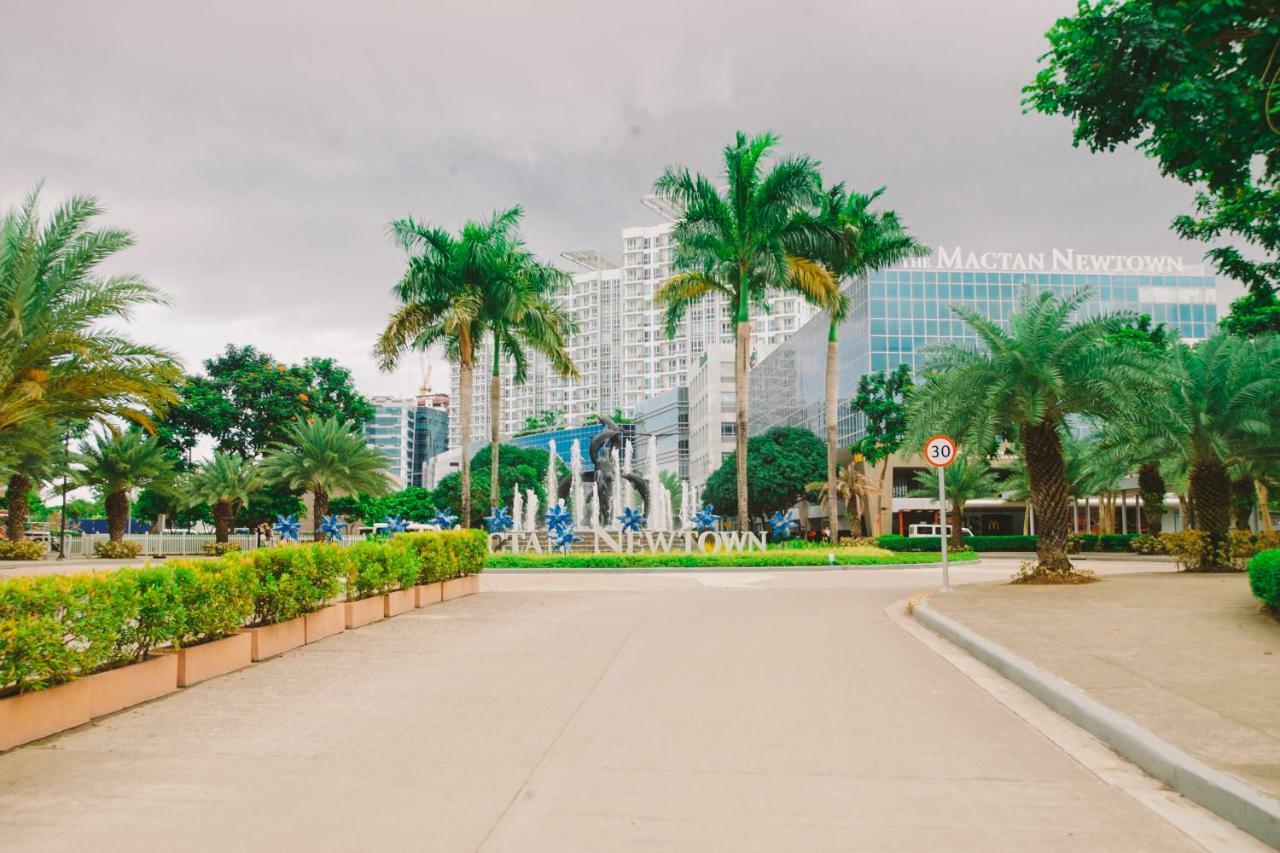 Mactan Newtown Condo Lapu-Lapu City Exteriör bild